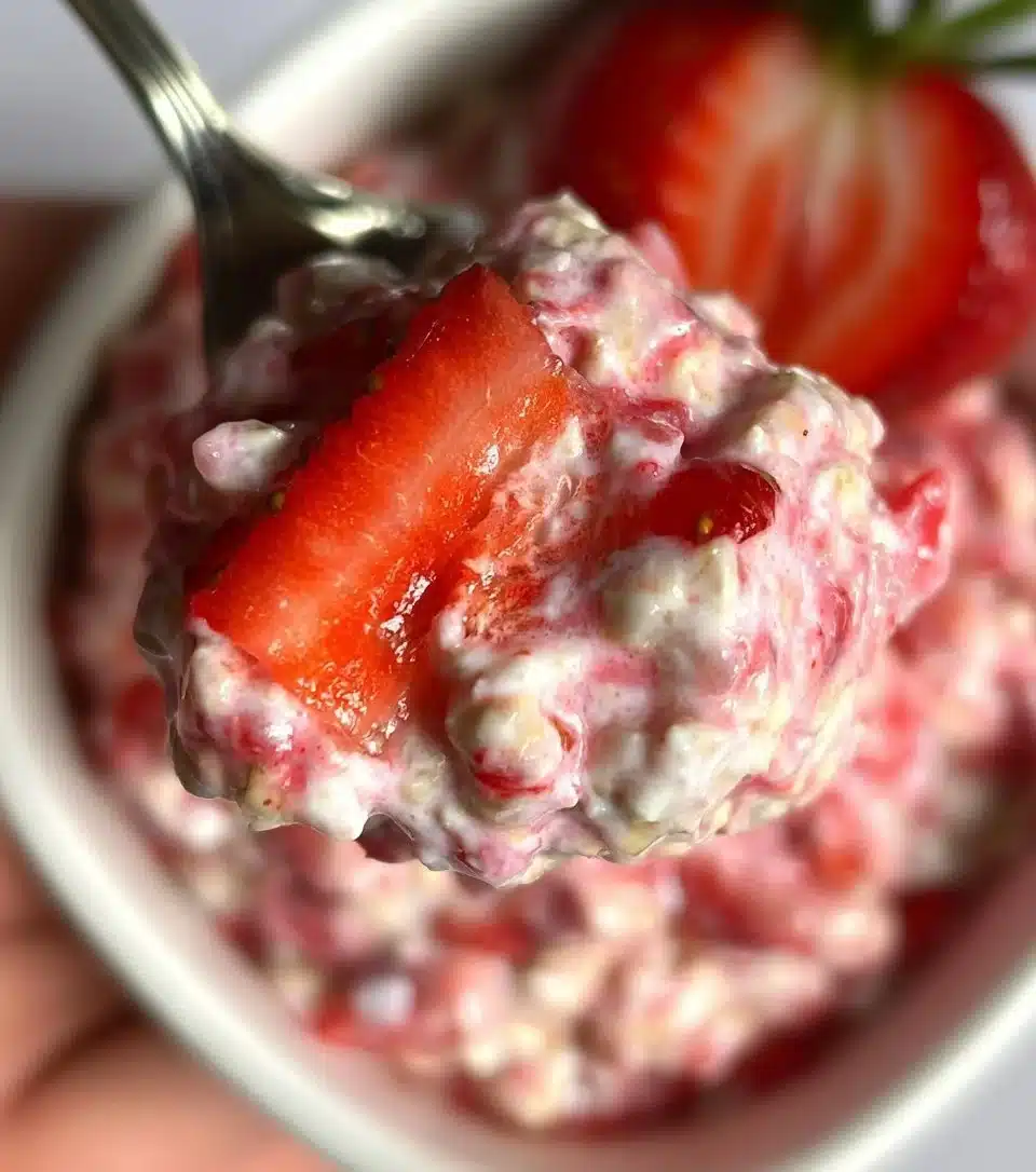 Strawberries and Cream Overnight Oats